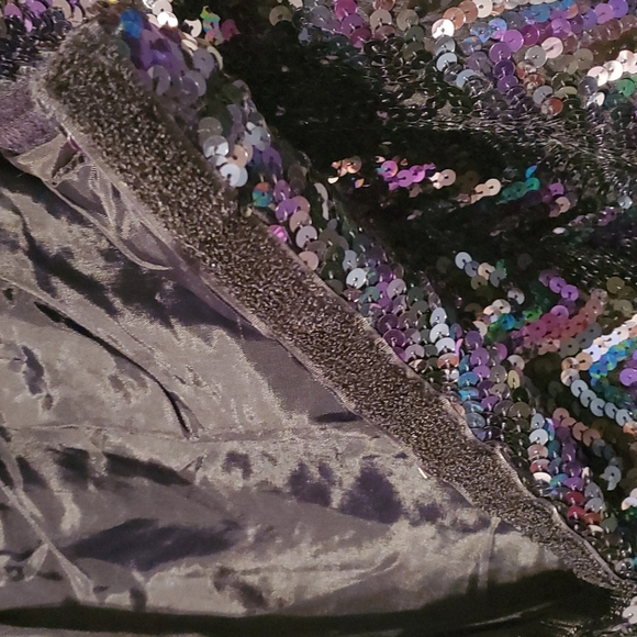 Flagg  Top - Picture 11 of 14